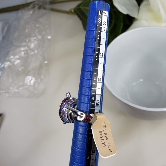 .925 Silver Ring - Picture 4 of 8